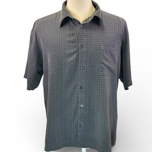 The Tommy Bahama Silk Blue Green Hawaiian Hula Girl Men's Shirt in size S is a s